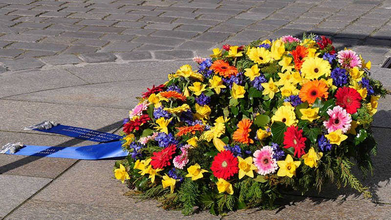 Nationaler Gedenktag Opfer von Terrorismus Martina Jost Heiko Müller Mord Islamist Dresden 4.10.2020 Altstadt